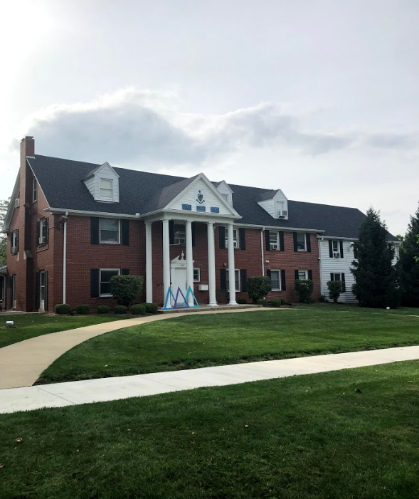 Delta Epsilon – Millikin